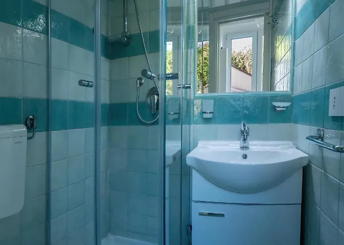 普罗拉酒店 3* 卡普里