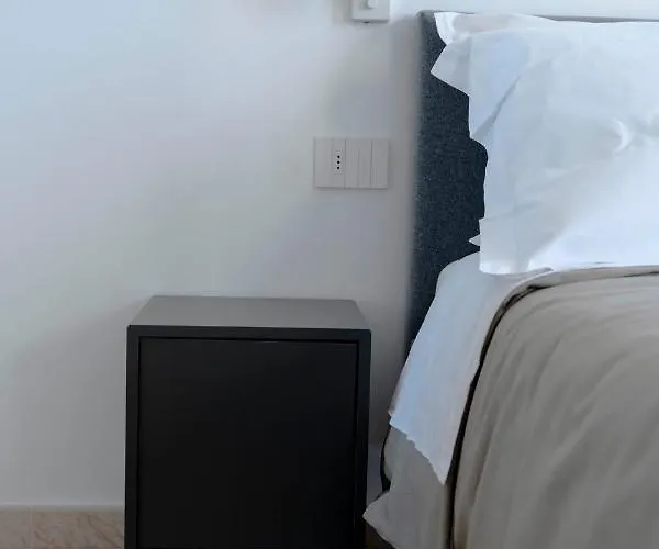 普罗拉酒店 3* 卡普里